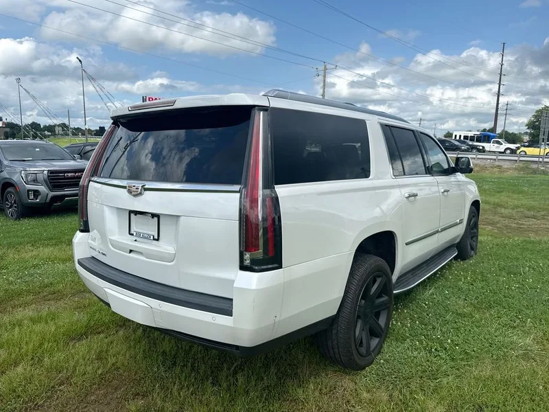 2020 Cadillac Escalade ESV Premium, photo 32