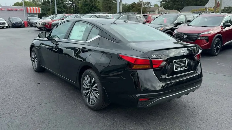 2026 Nissan Altima 2.5 SV, photo 35