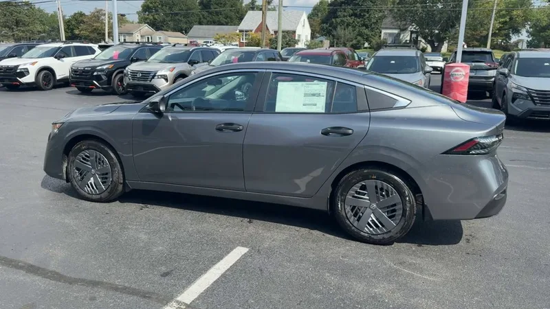2027 Nissan Sentra S, photo 34