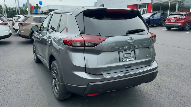 2026 Nissan Rogue SV, photo 36