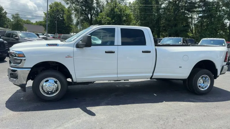 2026 Ram 3500 Tradesman, photo 59
