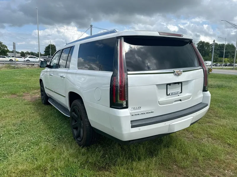 2020 Cadillac Escalade ESV Premium, photo 31