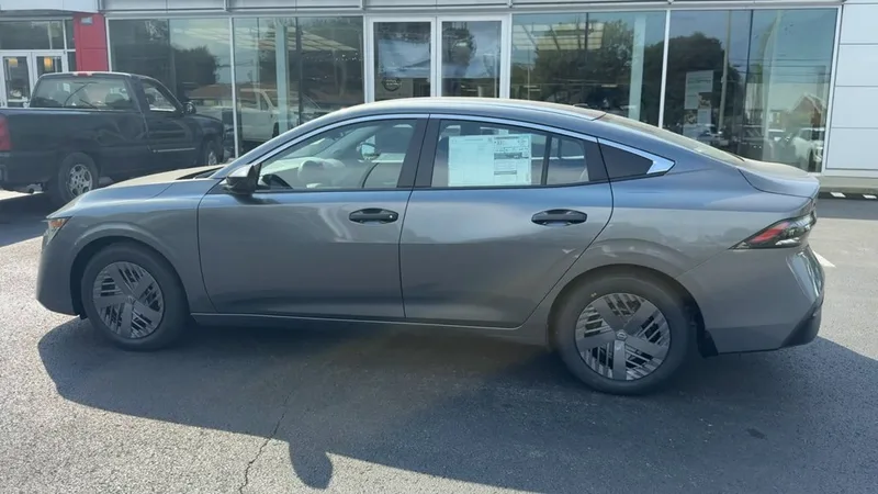 2027 Nissan Sentra S, photo 34