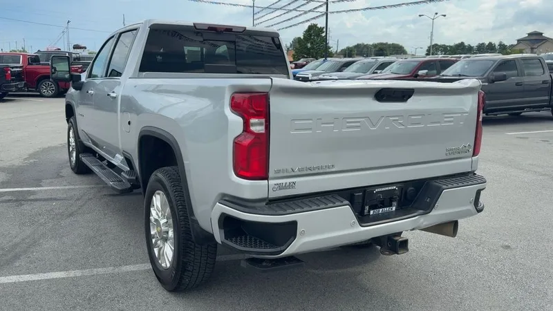 2022 Chevrolet Silverado 3500HD High Country, photo 37
