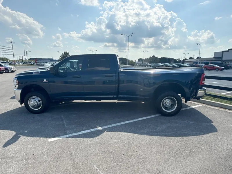 2024 Ram 3500 Tradesman, photo 24