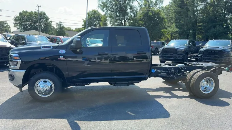 2026 Ram 3500 Tradesman, photo 57
