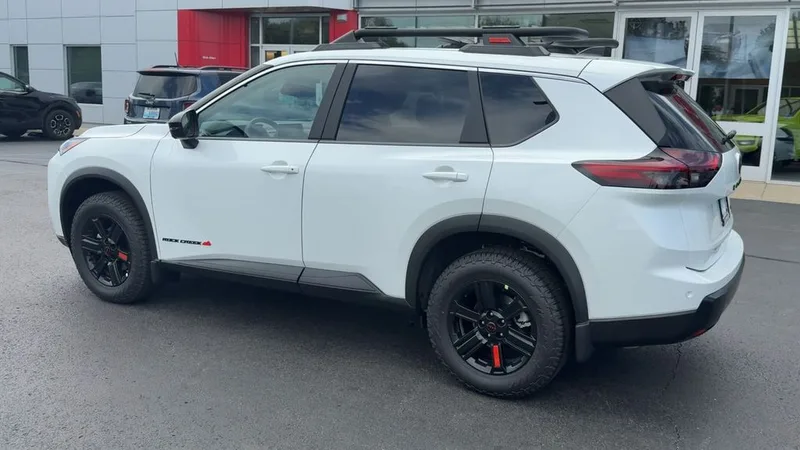 2026 Nissan Rogue Rock Creek, photo 35