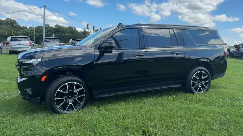 2024 Chevrolet Suburban RST, photo 37