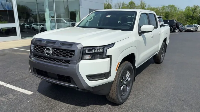 2026 Nissan Frontier SV, photo 32