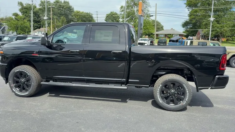 2026 Ram 2500 Black Express, photo 61