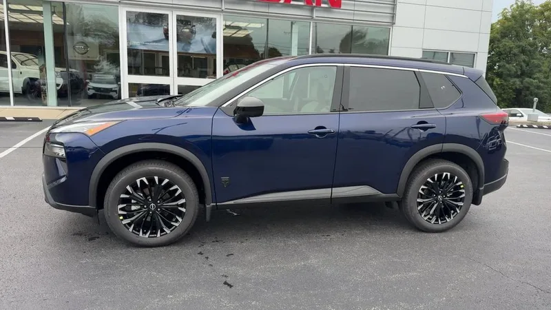 2026 Nissan Rogue Dark Armor, photo 35