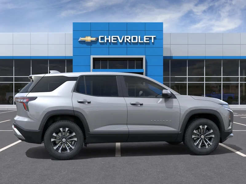 2027 Chevrolet Equinox LT, photo 5