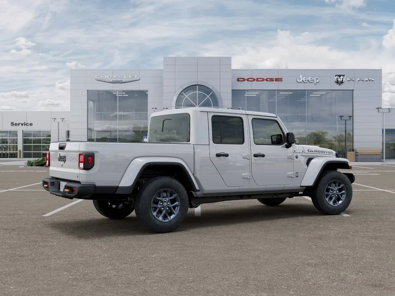 2026 Jeep Gladiator 85th Anniversary Edition, photo 36