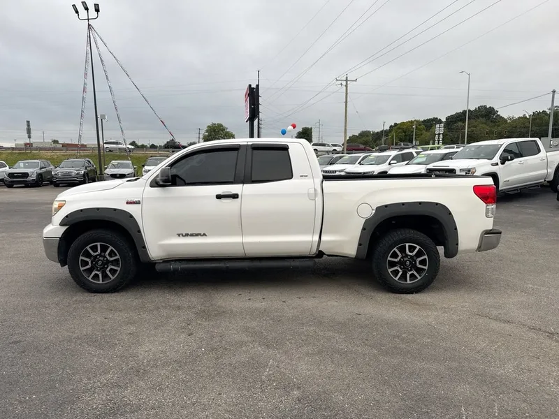 2011 Toyota Tundra Grade, photo 3