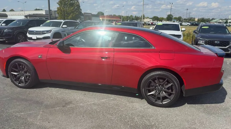 2026 Dodge Charger Scat Pack Plus, photo 4